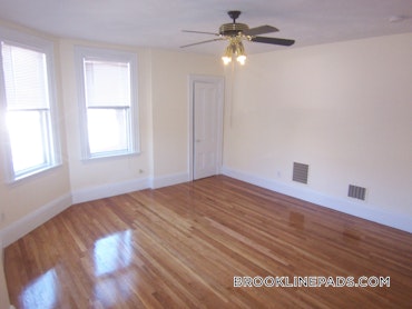 Brookline - 2 Beds, 1 Baths