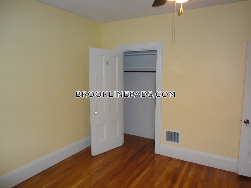 BROOKLINE - CHESTNUT HILL - 2 Beds, 1 Bath - Image 6