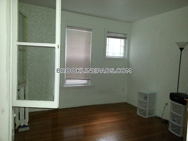 Brookline - $4,875+ /mo