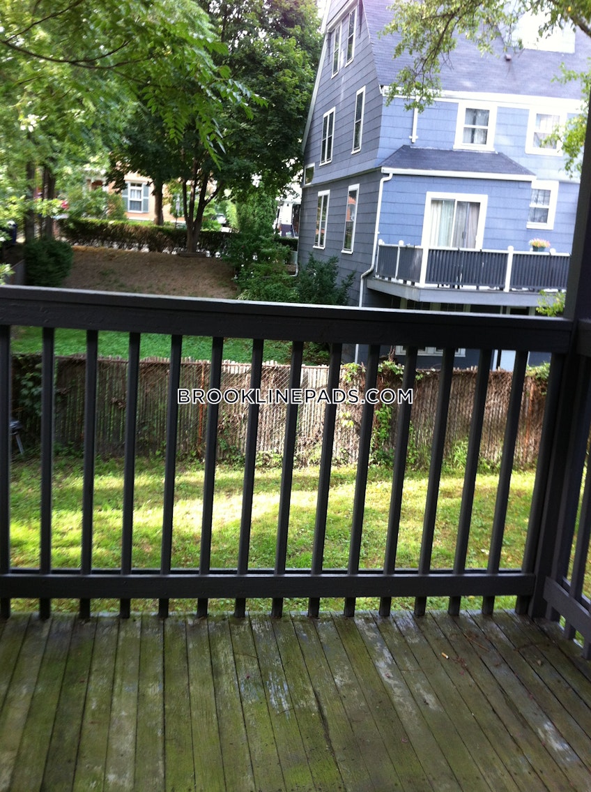 Brookline - $4,875+ /month