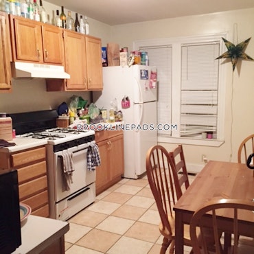 Brookline - 4 Beds, 1 Baths