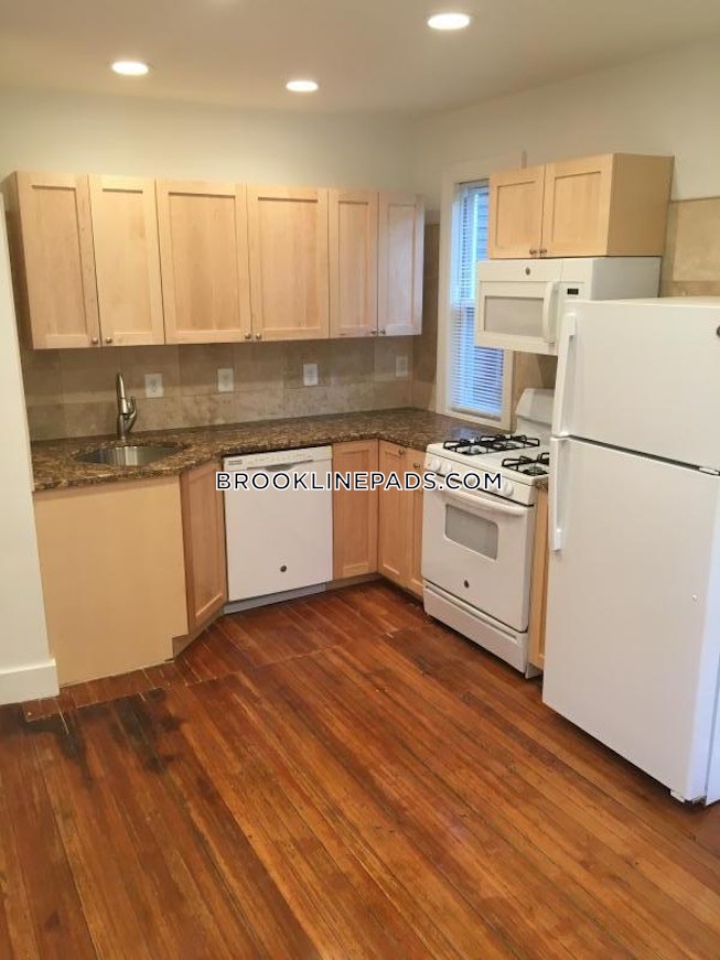 Brookline - $4,875+ /mo