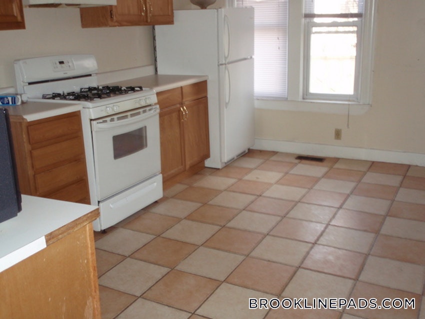 BROOKLINE- BROOKLINE VILLAGE - 4 Beds, 1 Bath - Image 15