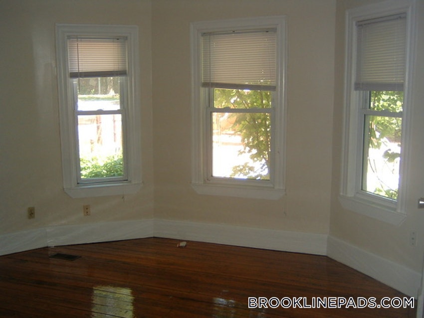 BROOKLINE- BROOKLINE VILLAGE - 4 Beds, 1 Bath - Image 28