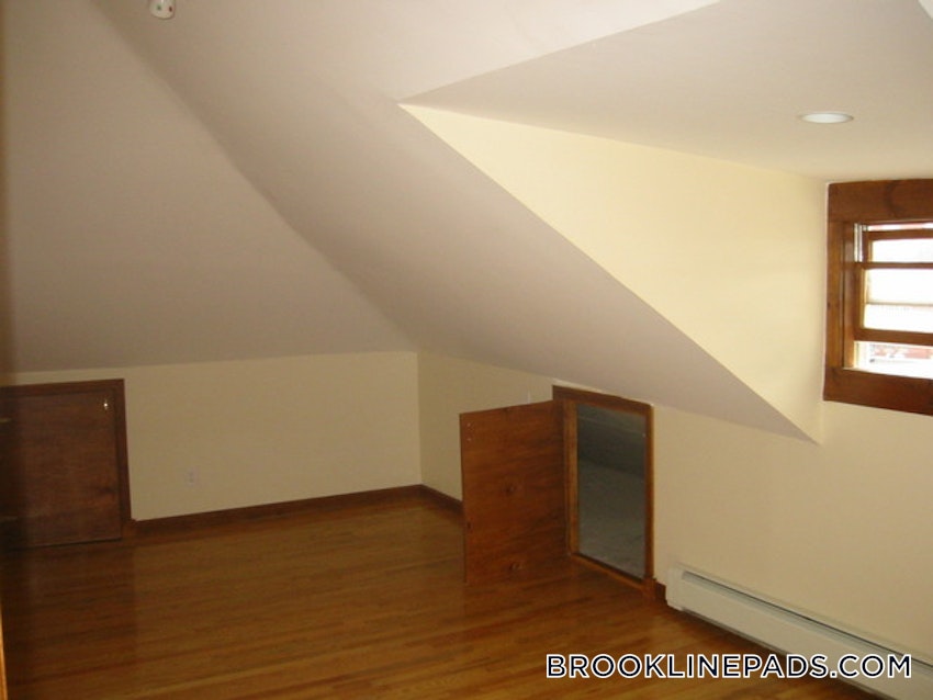 BROOKLINE- BROOKLINE VILLAGE - 4 Beds, 2 Baths - Image 3