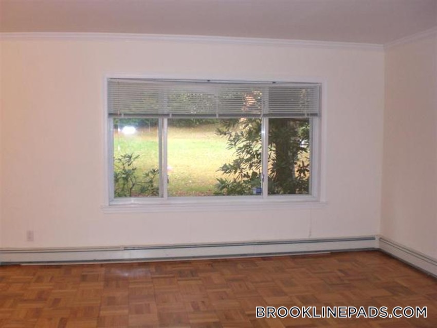 BROOKLINE - CHESTNUT HILL - 2 Beds, 1 Bath - Image 10