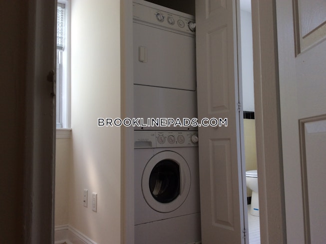 Brookline - $3,240+ /mo