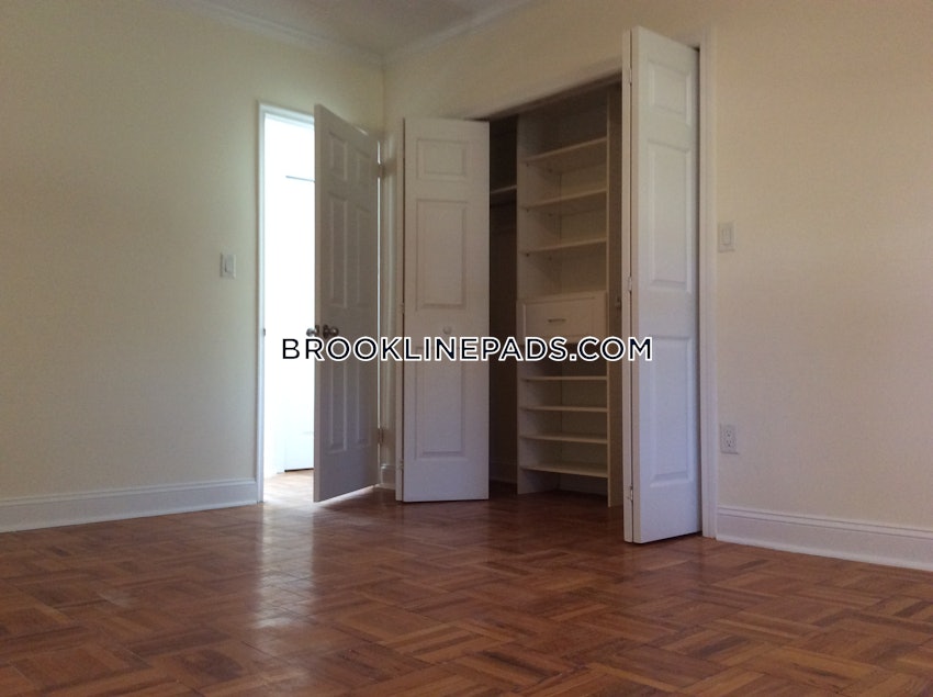 Brookline - Chestnut Hill - 1 Bed, 1 Bath - Image 2