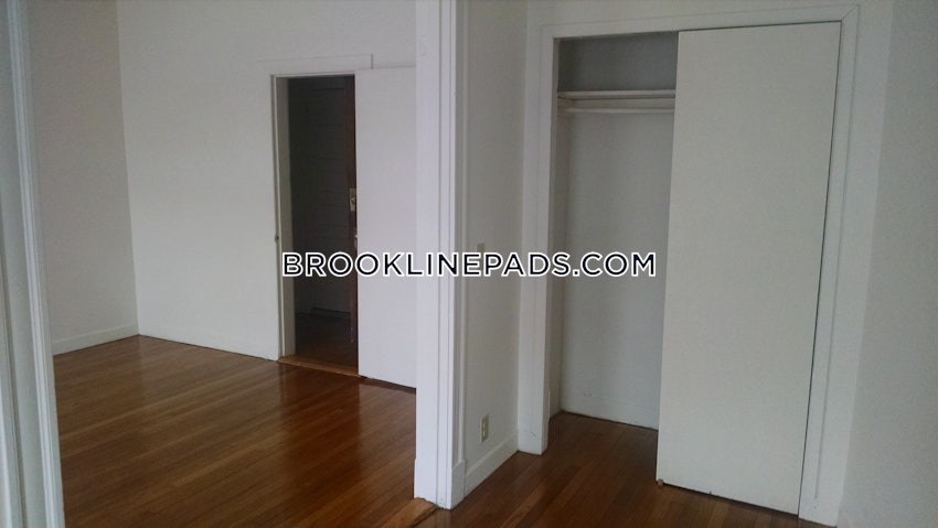 BROOKLINE - CLEVELAND CIRCLE - 2 Beds, 1 Bath - Image 18