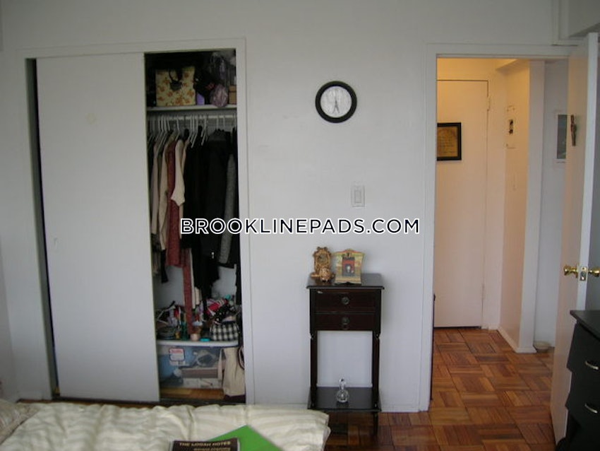 BROOKLINE- COOLIDGE CORNER - 1 Bed, 1 Bath - Image 84