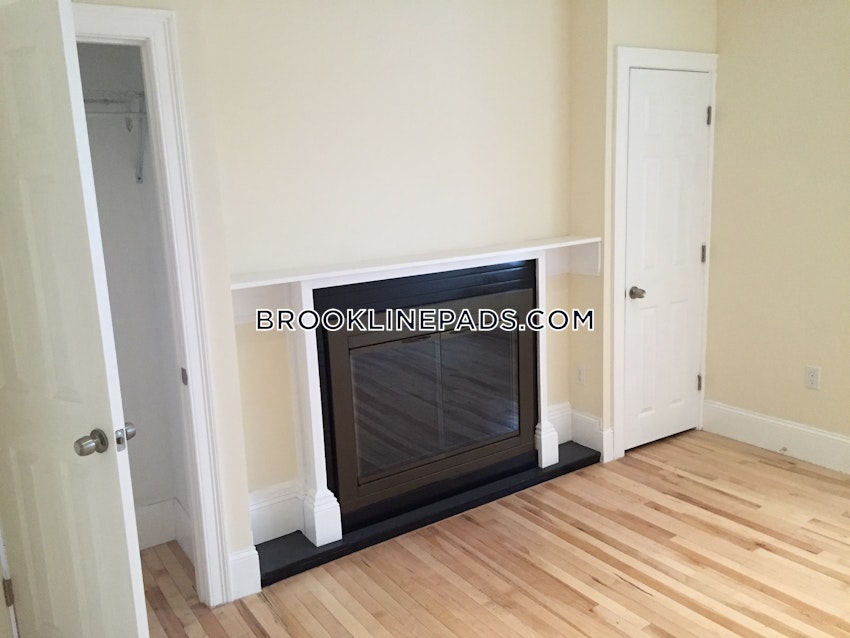 Brookline - Coolidge Corner - 4 Beds, 2 Baths - Image 37
