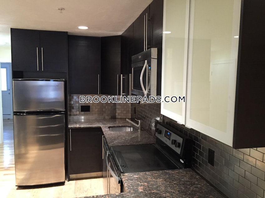 Brookline - Coolidge Corner - 4 Beds, 2 Baths - Image 36