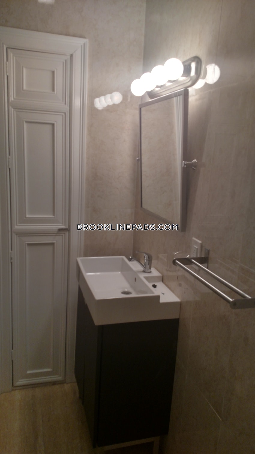 Brookline - Coolidge Corner - 4 Beds, 2 Baths - Image 15