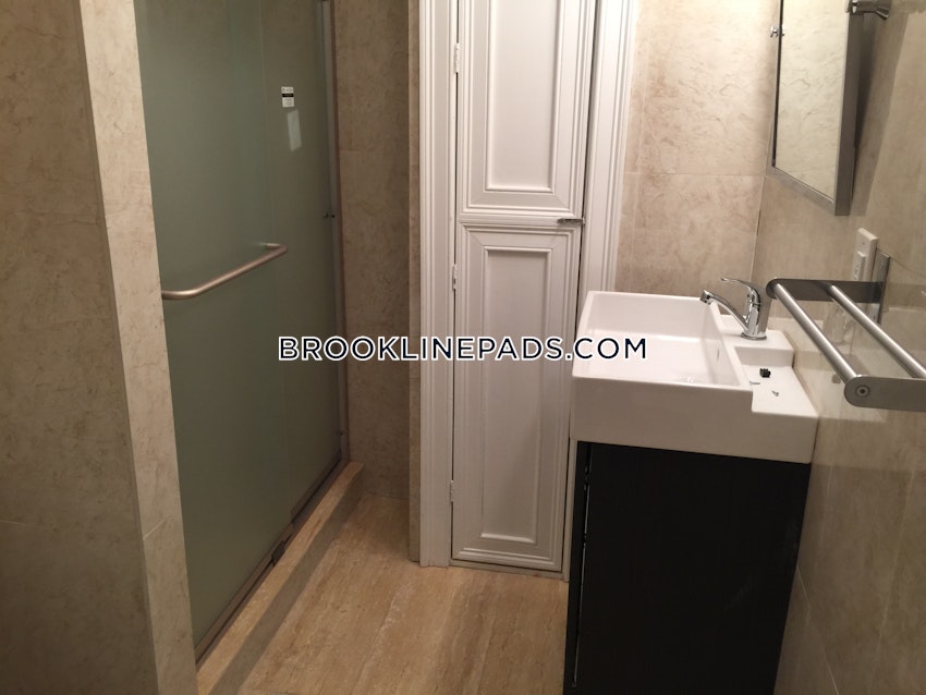 Brookline - Coolidge Corner - 4 Beds, 2 Baths - Image 7