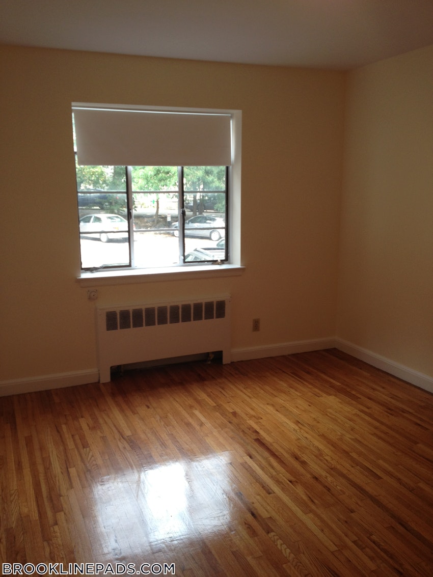 BROOKLINE- COOLIDGE CORNER - 1 Bed, 1 Bath - Image 30