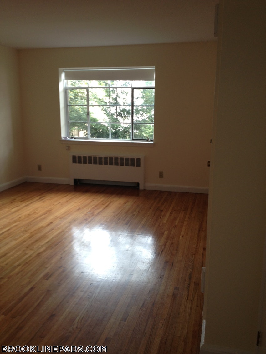 BROOKLINE- COOLIDGE CORNER - 1 Bed, 1 Bath - Image 27