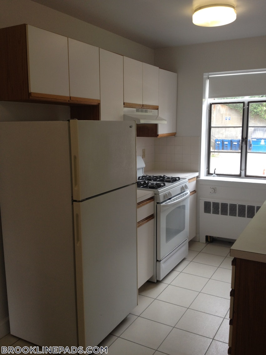 BROOKLINE- COOLIDGE CORNER - 1 Bed, 1 Bath - Image 26