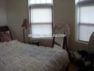 Brookline - 2 Beds, 1 Baths