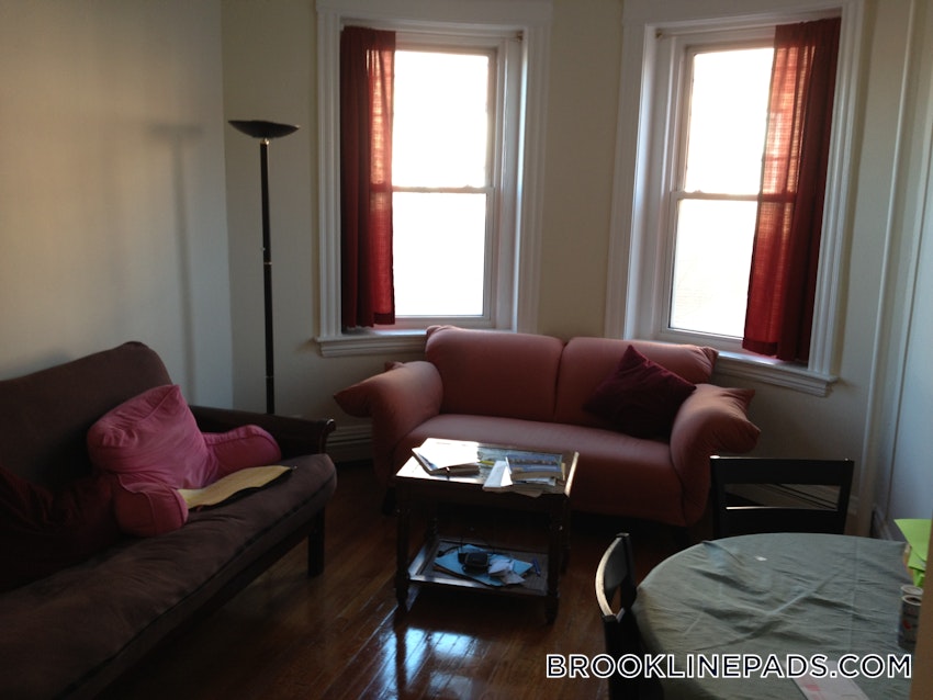 BROOKLINE- WASHINGTON SQUARE - 1 Bed, 1 Bath - Image 1