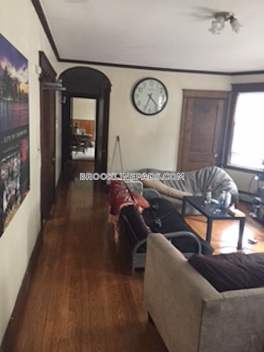 Brookline - 5 Beds, 1 Baths