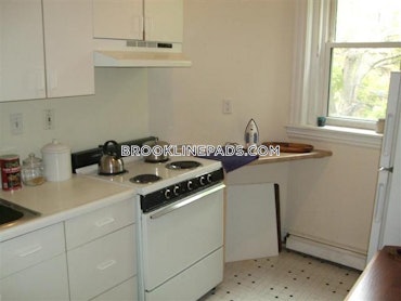 Washington Square, Brookline, MA - 1 Bed, 1 Bath - $2,450 - ID#8034612