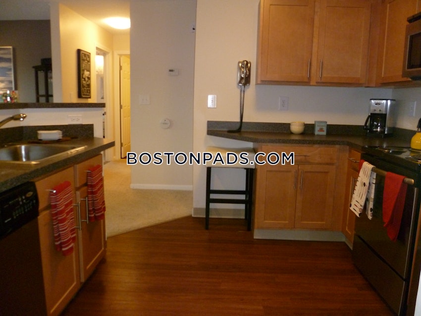 BURLINGTON - 2 Beds, 2 Baths - Image 8