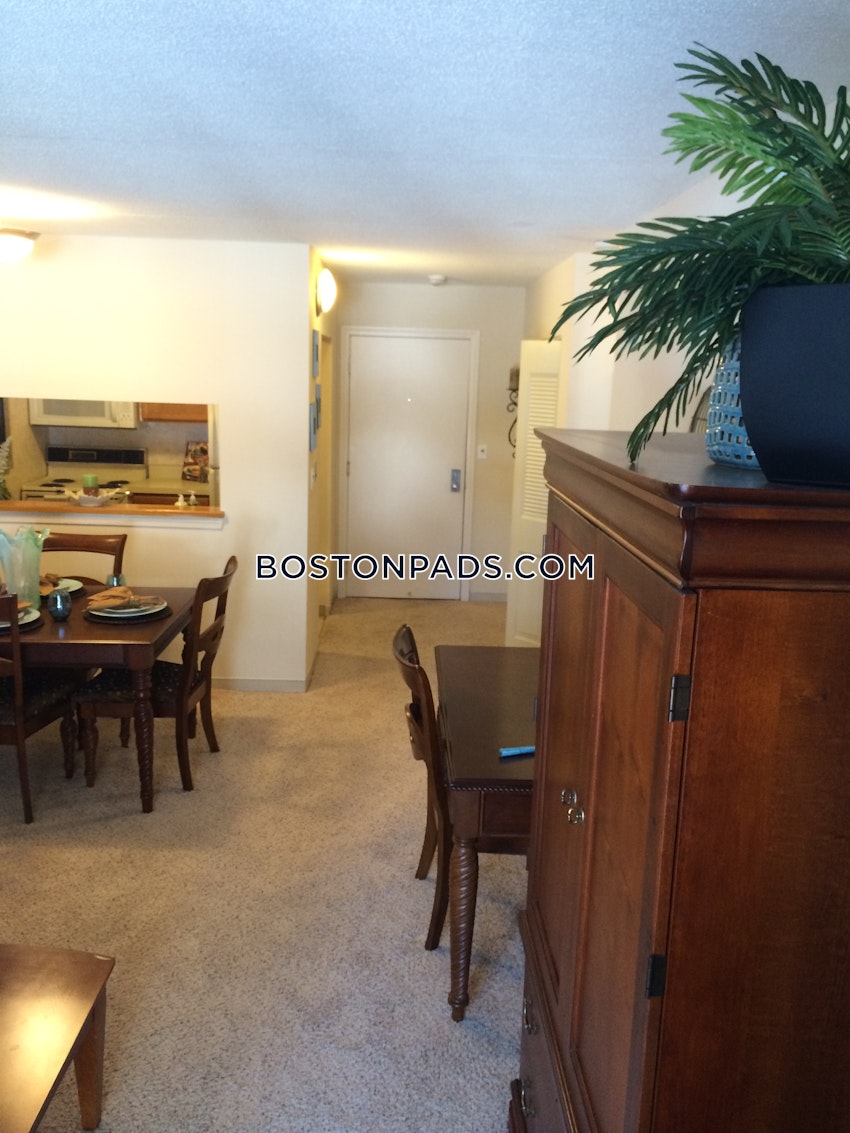 WOBURN - 1 Bed, 1 Bath - Image 16