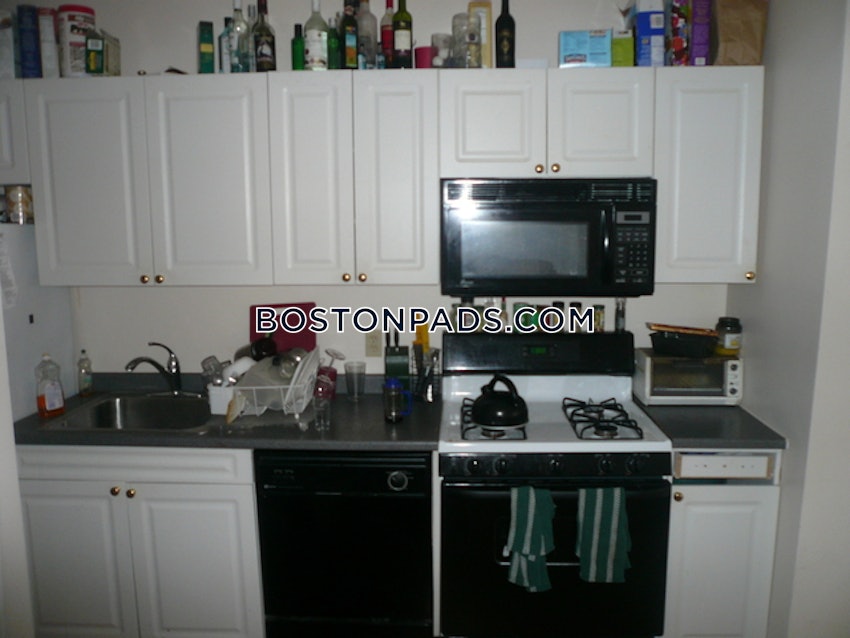 CAMBRIDGE - CENTRAL SQUARE/CAMBRIDGEPORT - 3 Beds, 1 Bath - Image 1