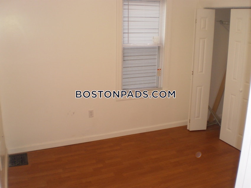 CAMBRIDGE - CENTRAL SQUARE/CAMBRIDGEPORT - 4 Beds, 1.5 Baths - Image 6