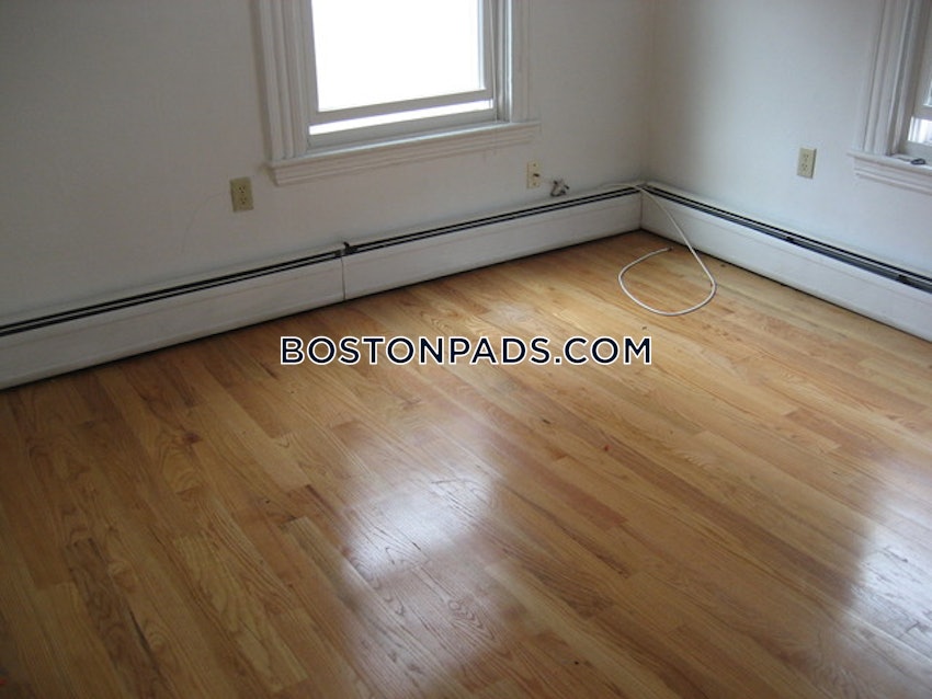 CAMBRIDGE - CENTRAL SQUARE/CAMBRIDGEPORT - 3 Beds, 1 Bath - Image 18