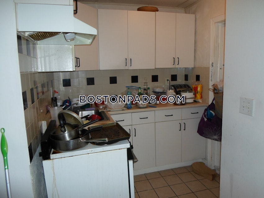 CAMBRIDGE - CENTRAL SQUARE/CAMBRIDGEPORT - 2 Beds, 1 Bath - Image 4