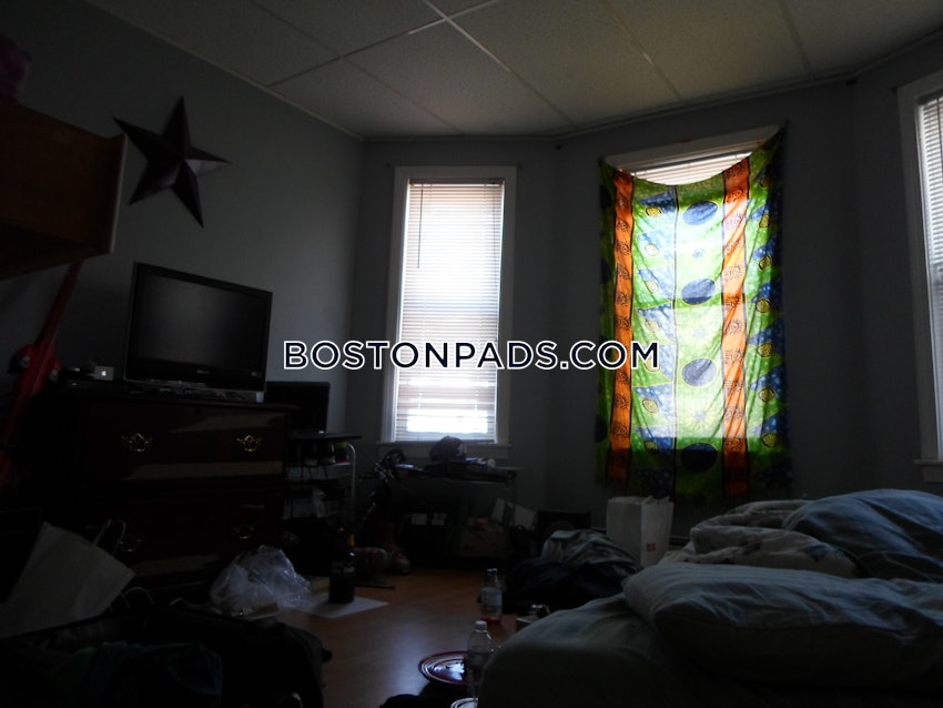 CAMBRIDGE - CENTRAL SQUARE/CAMBRIDGEPORT - 2 Beds, 1 Bath - Image 21