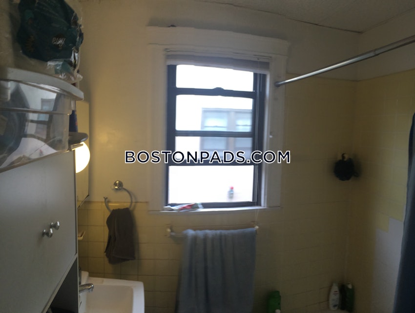 CAMBRIDGE - CENTRAL SQUARE/CAMBRIDGEPORT - 3 Beds, 1 Bath - Image 8