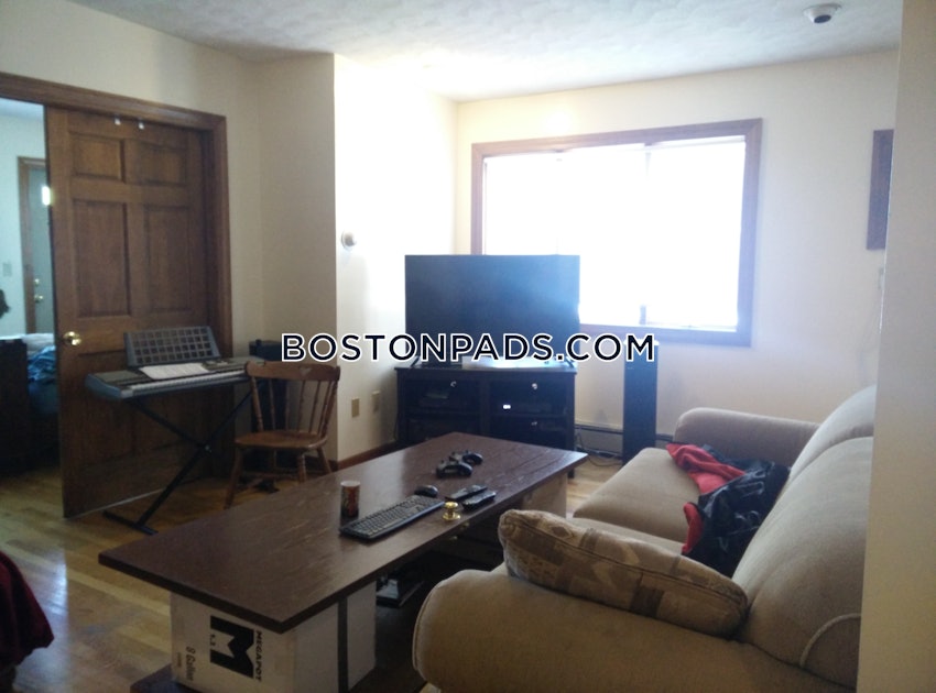 CAMBRIDGE - CENTRAL SQUARE/CAMBRIDGEPORT - 5 Beds, 2 Baths - Image 12