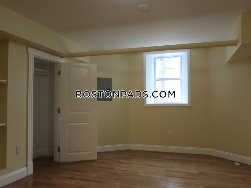 CAMBRIDGE - CENTRAL SQUARE/CAMBRIDGEPORT - 3 Beds, 3 Baths - Image 7