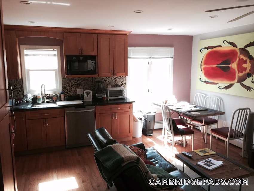 CAMBRIDGE- EAST CAMBRIDGE - 3 Beds, 2 Baths - Image 9