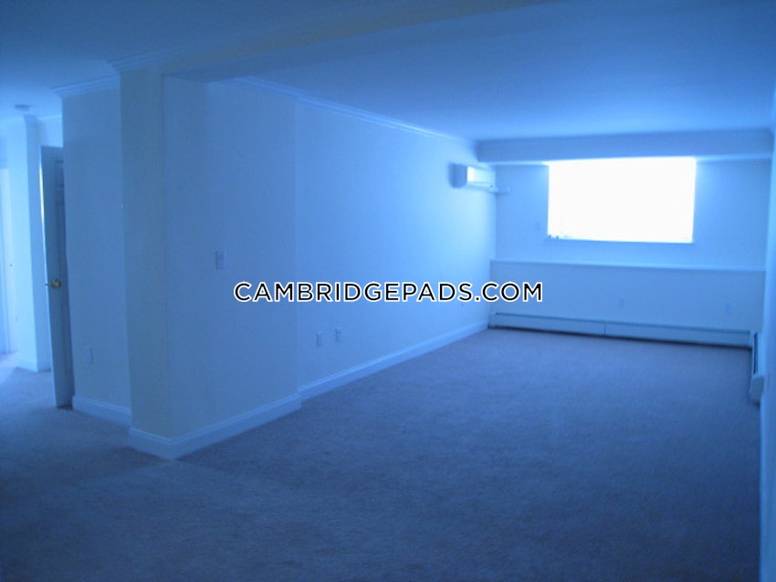 CAMBRIDGE - HARVARD SQUARE - 2 Beds, 1 Bath - Image 8