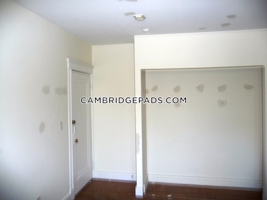 CAMBRIDGE - HARVARD SQUARE - 1 Bed, 1 Bath - Image 22