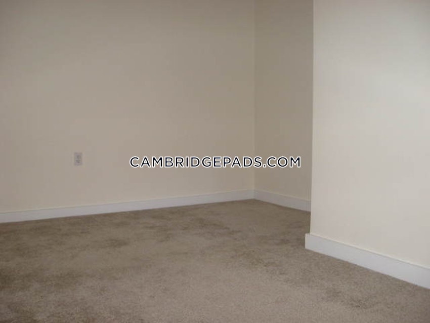 CAMBRIDGE - HARVARD SQUARE - 1 Bed, 1 Bath - Image 19