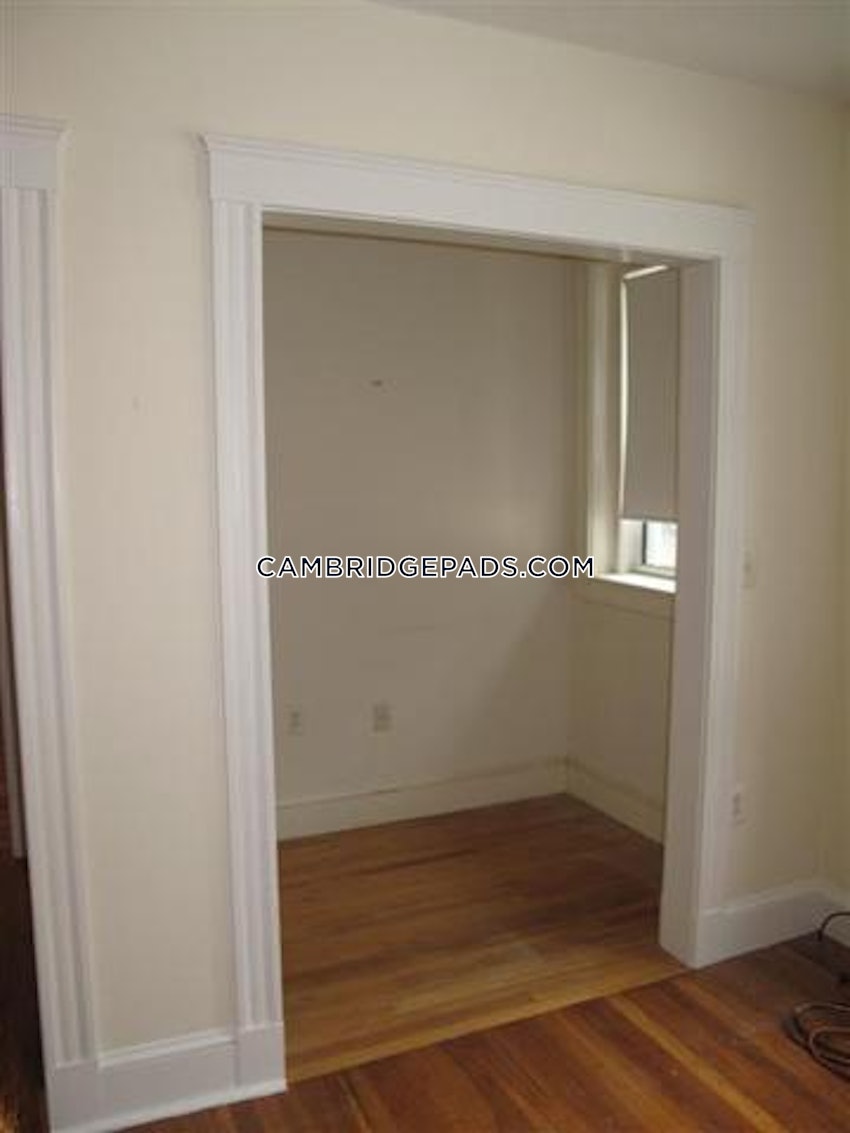 CAMBRIDGE - HARVARD SQUARE - 1 Bed, 1 Bath - Image 7