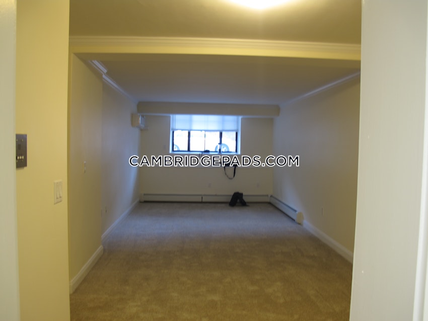 CAMBRIDGE - HARVARD SQUARE - 2 Beds, 1 Bath - Image 5