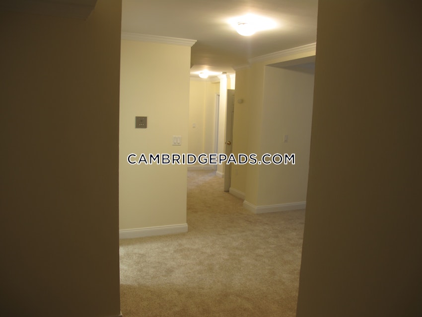 CAMBRIDGE - HARVARD SQUARE - 2 Beds, 1 Bath - Image 4