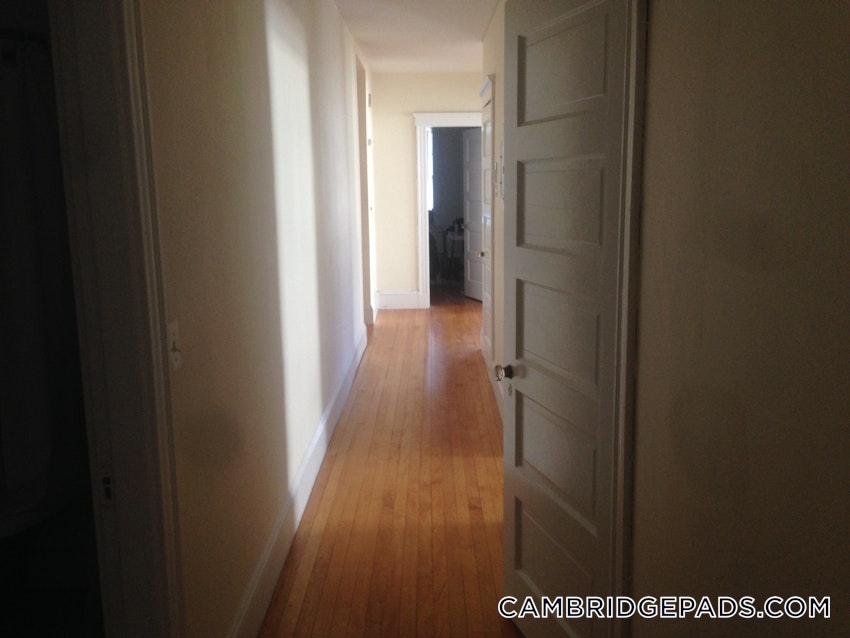 CAMBRIDGE - CENTRAL SQUARE/CAMBRIDGEPORT - 3 Beds, 1 Bath - Image 5