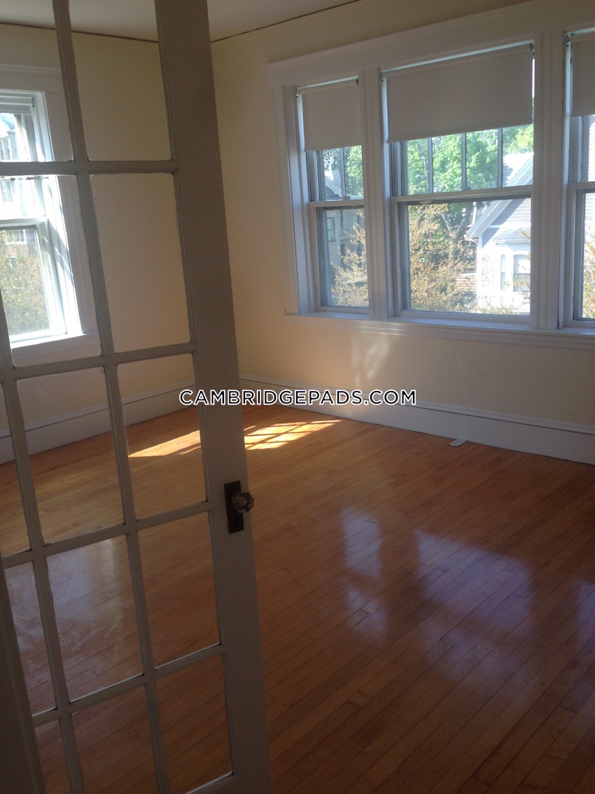 CAMBRIDGE - CENTRAL SQUARE/CAMBRIDGEPORT - 3 Beds, 1 Bath - Image 2