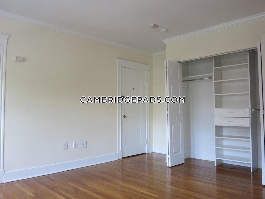 CAMBRIDGE - HARVARD SQUARE - 1 Bed, 1 Bath - Image 9