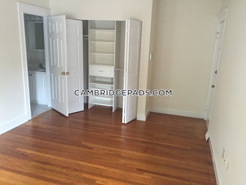 CAMBRIDGE - HARVARD SQUARE - 1 Bed, 1 Bath - Image 1