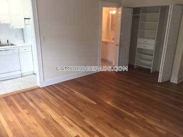 Cambridge - 1 Beds, 1 Baths