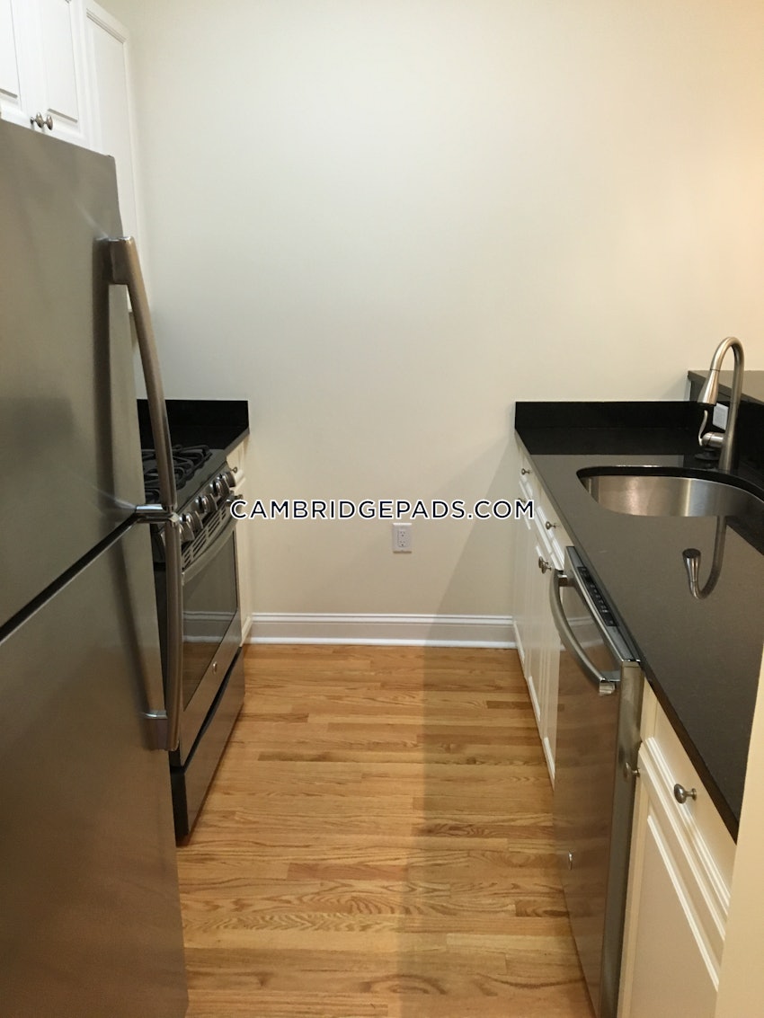 CAMBRIDGE - HARVARD SQUARE - 2 Beds, 1 Bath - Image 10