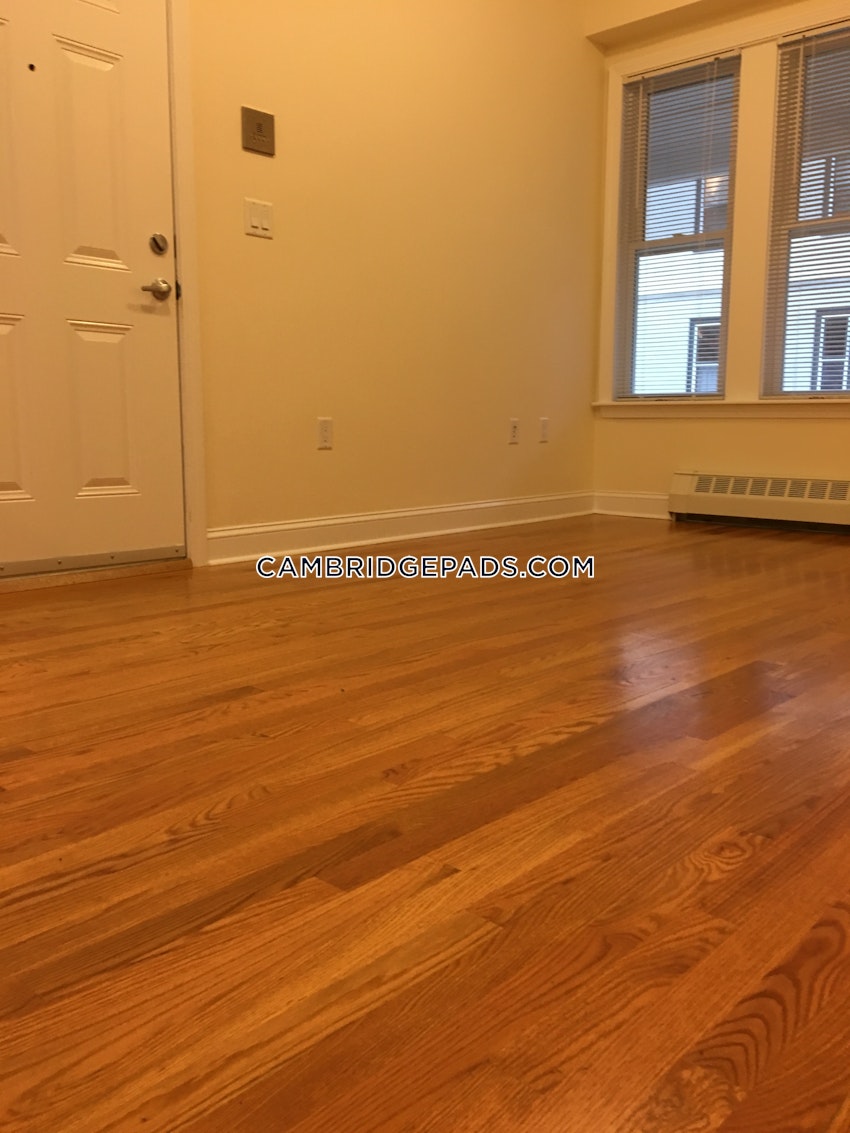 Cambridge - Harvard Square - 2 Beds, 1 Bath - Image 7
