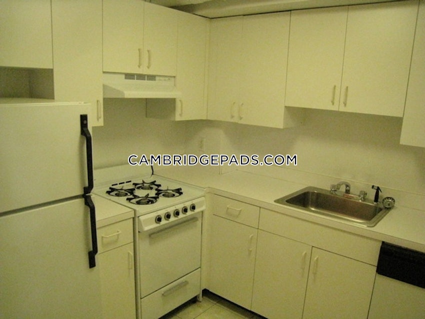 CAMBRIDGE - HARVARD SQUARE - 1 Bed, 1 Bath - Image 40